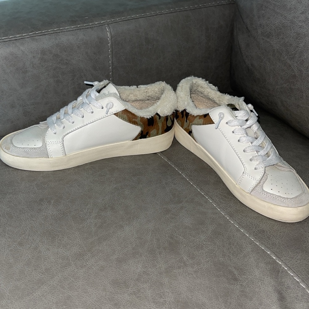 Boston Proper Camo and Faux Fur Sneakers - Picture 6 of 10